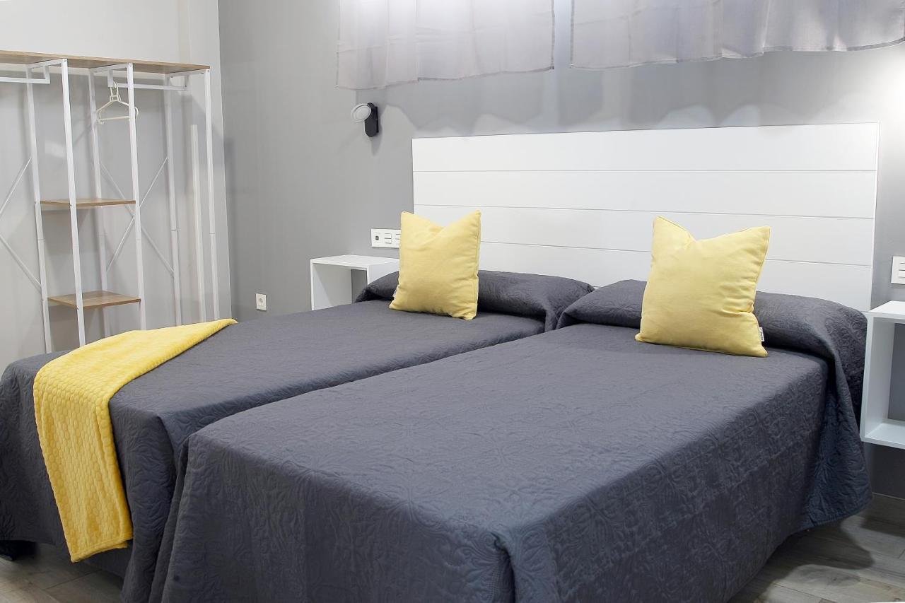 Apartamentos Las Trece Llaves Jacuzzi Bajo Reserva Merida Exterior photo