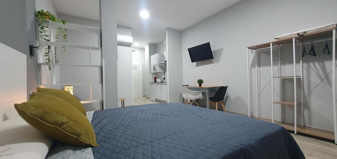 Apartamentos Las Trece Llaves Jacuzzi Bajo Reserva Merida Exterior photo