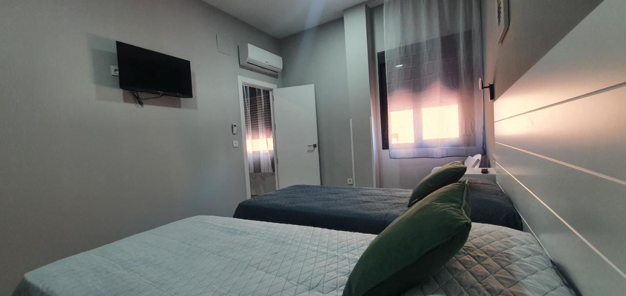 Apartamentos Las Trece Llaves Jacuzzi Bajo Reserva Merida Exterior photo